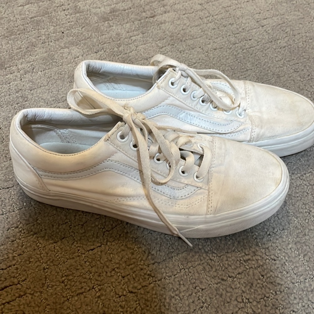 Vans White Old Skool